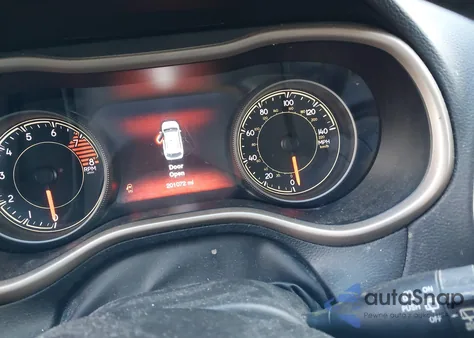 2017 Jeep Cherokee Limited 4X4 from USA, damaged, VIN 1C4PJMDS4HW597192